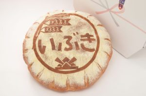一升パン（こどもの日）