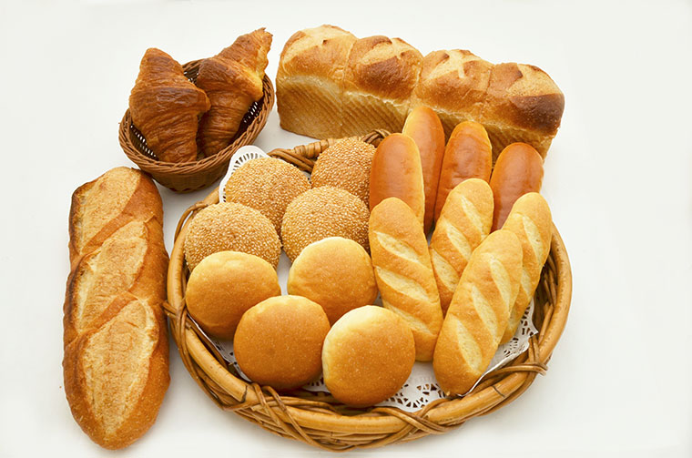 ドッグパンとバンズとパンのセット